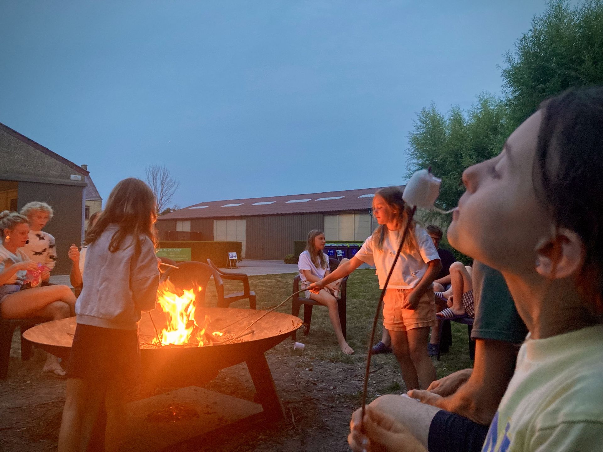 genieten aan het kampvuur